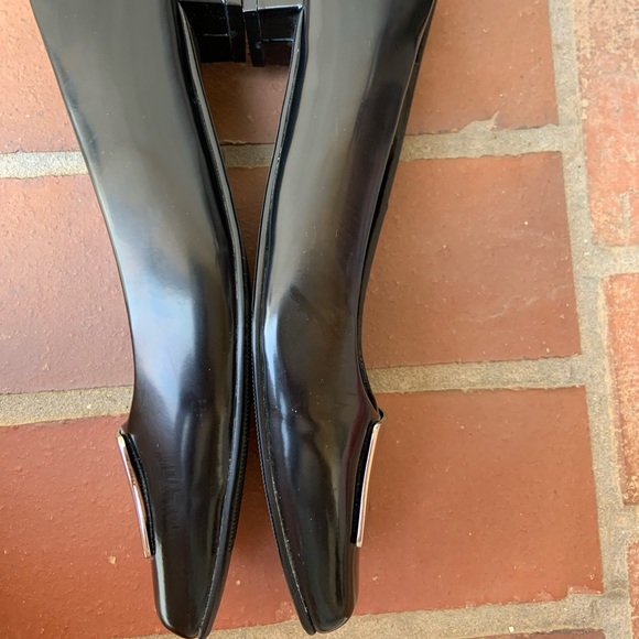 GUC Newport News Black Silver Buckled Heels - Picture 3 of 8